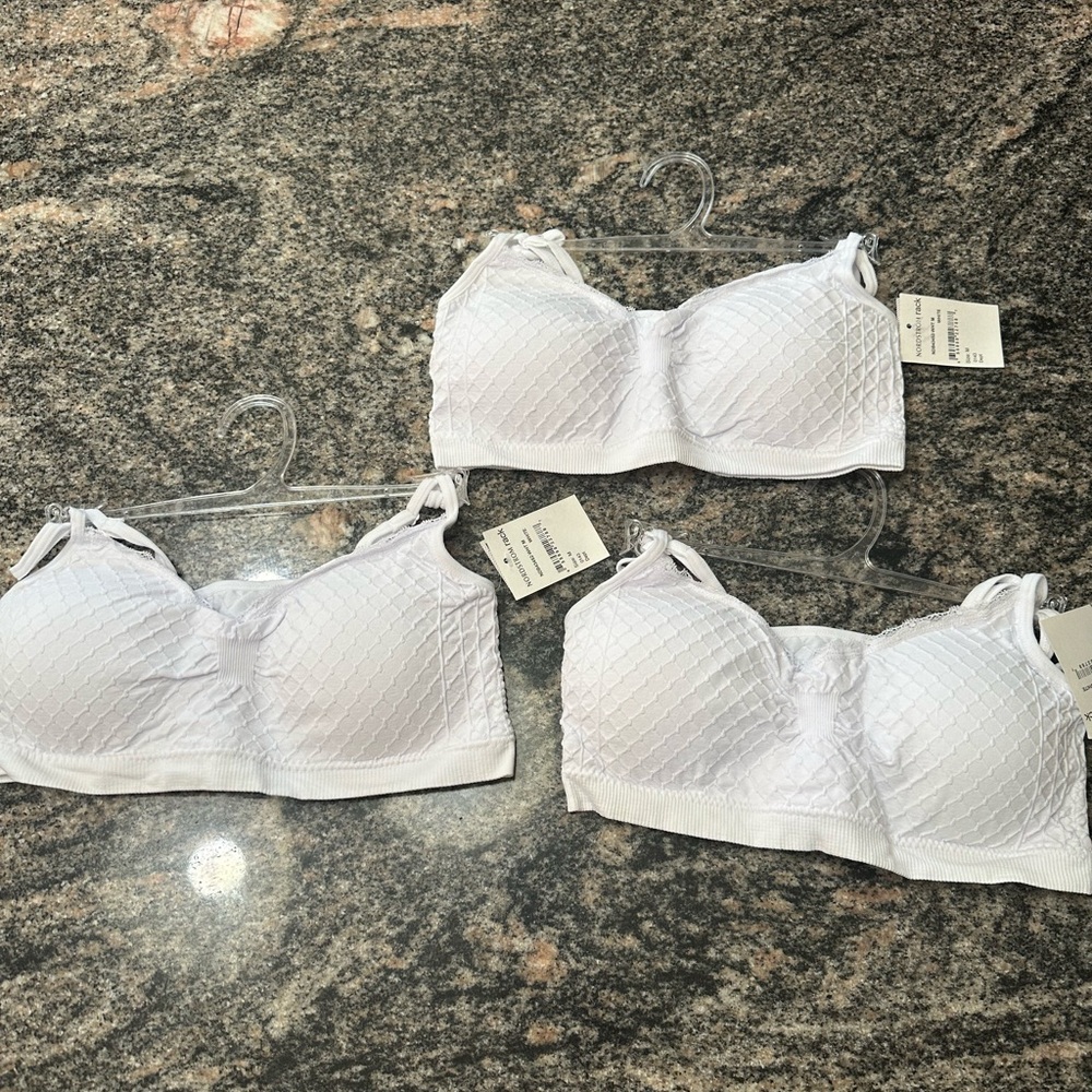 Brand new with tags white Bralette medium size